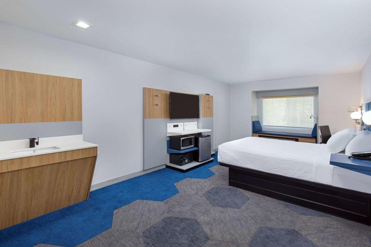 Microtel Inn & Suites By Wyndham Manchester - Newly Renovated Exterior foto